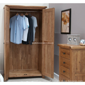 Rustic Solid Oak 3 Door Wardrobe